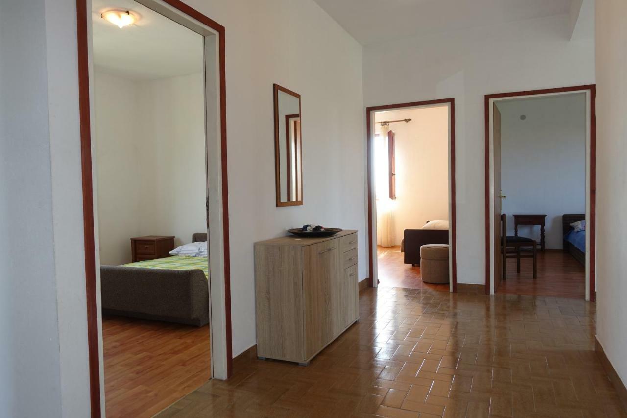 Apartment Dede Нин Экстерьер фото